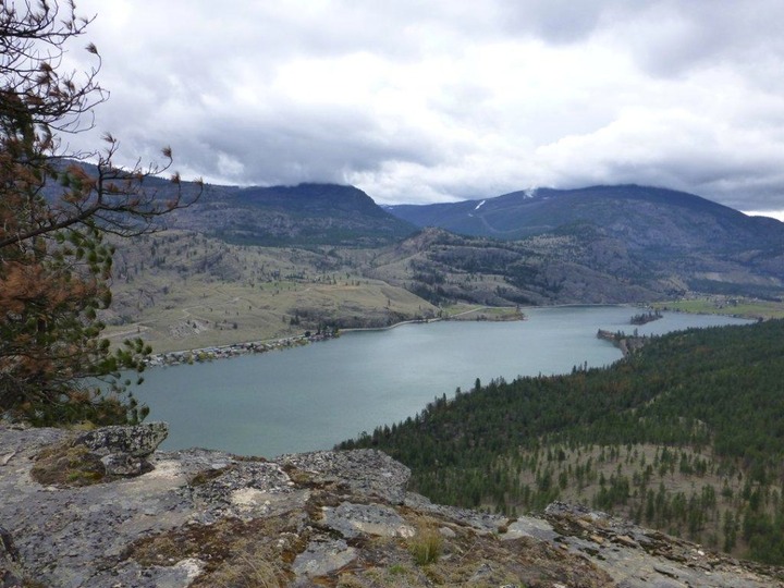 Vaseaux Lake